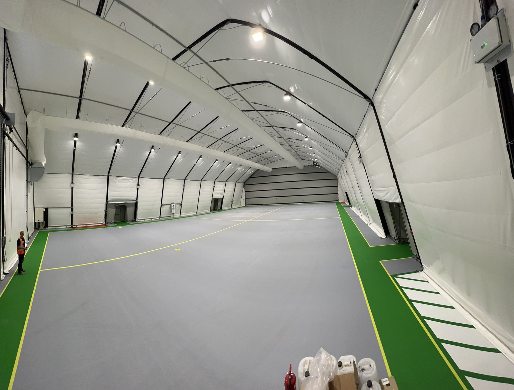 ESD aircraft hangar floor installation