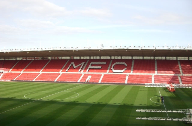 Acrylicon Flake System flooring on the Riverside Stadium concourse