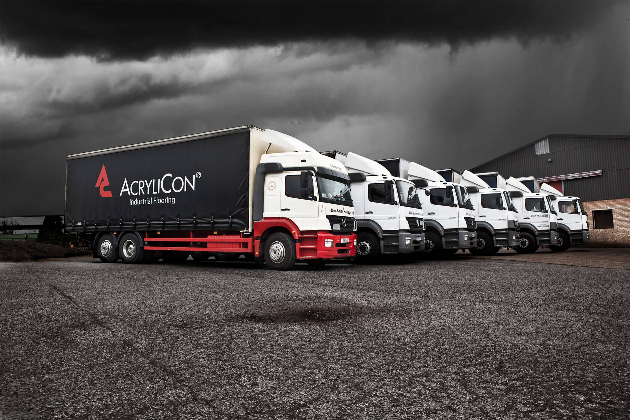 Acrylicon UK installation vans